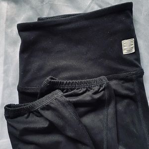 VUORI leggings, black, size S